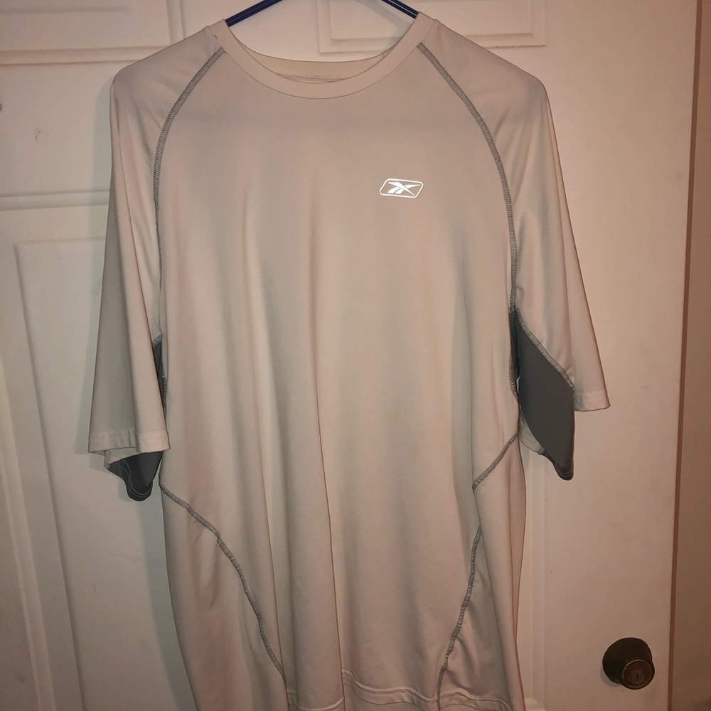 Reebok T-shirt